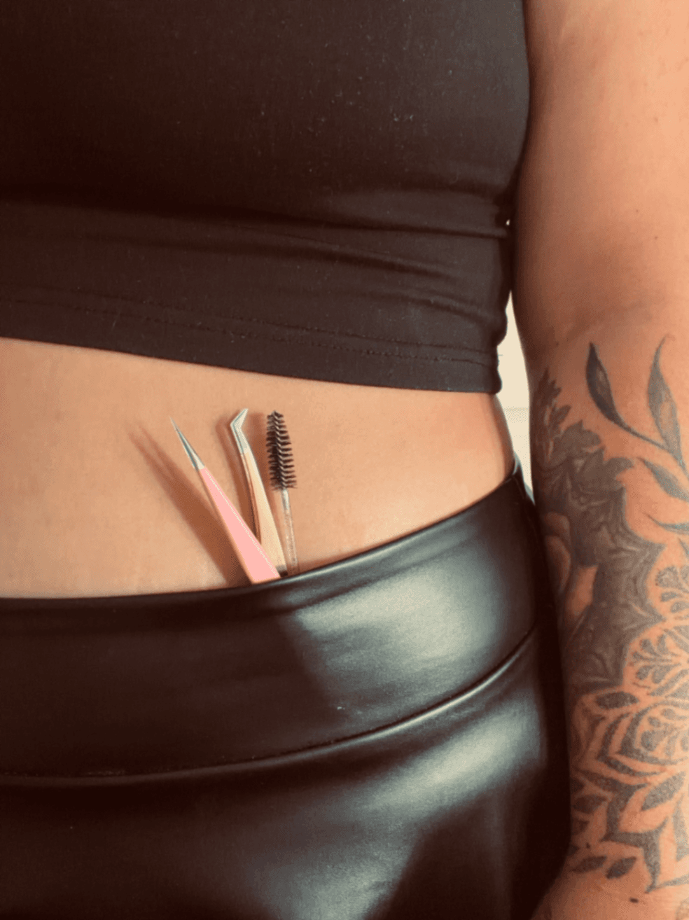 Parázsó Barbara Lashes boritokep